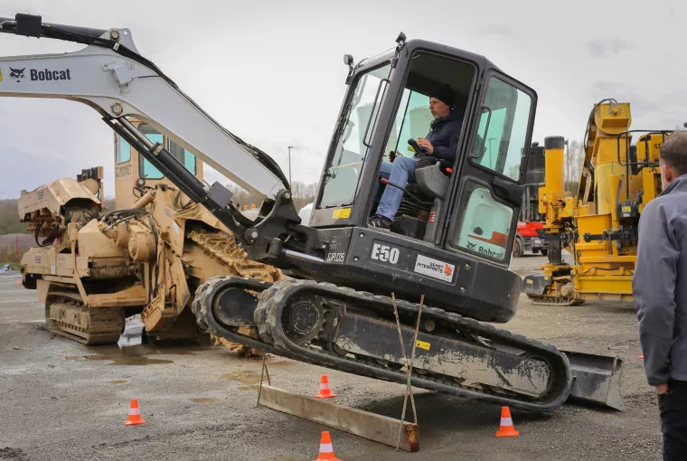 Manipulation sur une grue