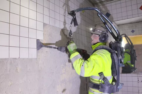 En vidéo: l'exosquelette Nonet sur un chantier de démolition